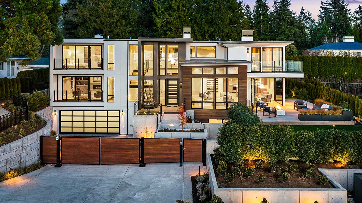 MEDINA GOLD COAST | 520 EVERGREEN POINT ROAD